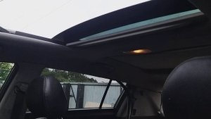 Работа панорамной крыши с доводчиком KIA Sportage 3