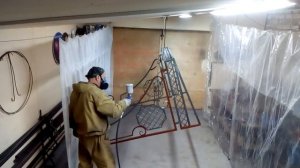 Оригинальный навес над крыльцом с элементами монастырской решётки!