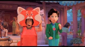 Мама Мей-Мей полюбила Мириам | Я краснею (2022)