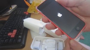 Распаковка айфон 5с белый и розовый.