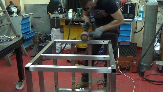 Шлифовка и сатинирование нержавейки. смотреть онлайн