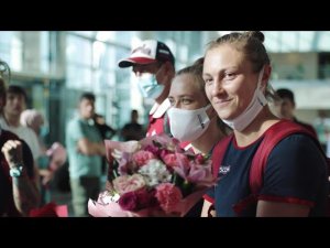 Прилёт женской сборной России по регби-7 в аэропорт