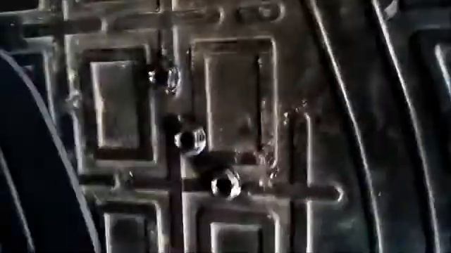 Замена лампочки стоп-сигнала Changan CS35 смотреть онлайн