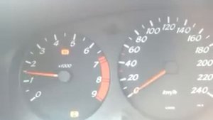 Nissan Primera P11-144 плавают обороты