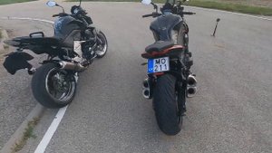 Oбзор/сравнение Kawasaki Z1000 gen2 vs gen4 (2008 vs 2015)
