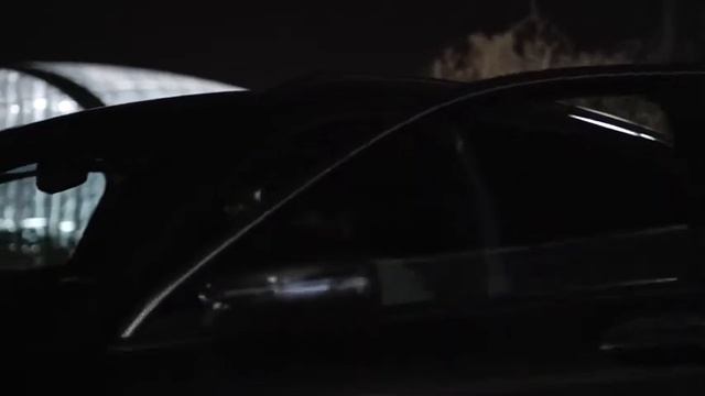 Mercedes Benz GLC 350e 4MAITC Charging смотреть онлайн