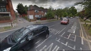 Где живёт Анатолий Шляхов? Как выглядит он?