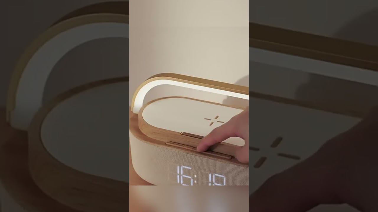 Светильник, колонка,часы будильник и беспроводная зарядка в одном девайсе #shorts смотреть онлайн