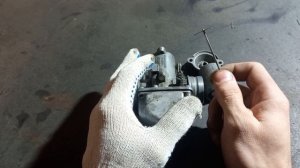 Настройка и принцип работы карбюратора.Для чайников!