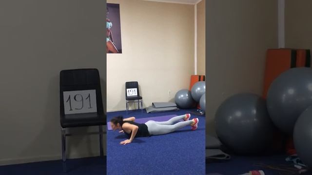 Планка и берпи смотреть онлайн