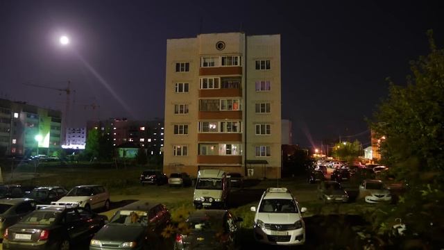 Timelapse. The Moon