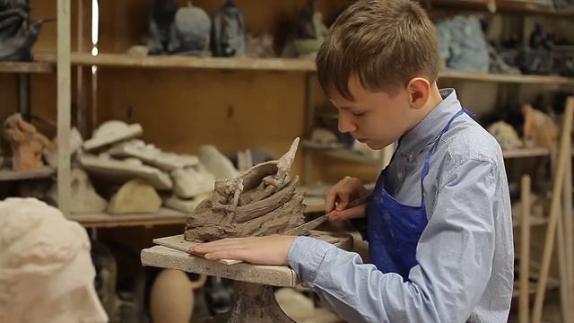 Ролик о Детской художественной школе г. Ульяновска (ул. Ленина, 92) смотреть онлайн