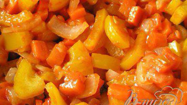 Мясной террин с овощами и каперсами