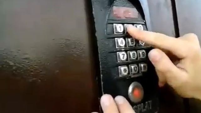 Как сменить пароль на домофоне