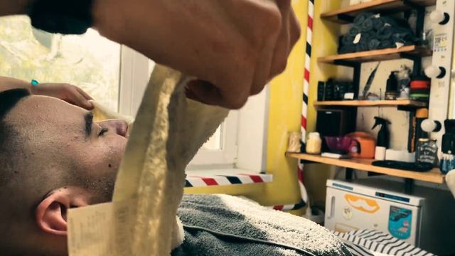 b-roll barbershop dip (Рекламный ролик) смотреть онлайн