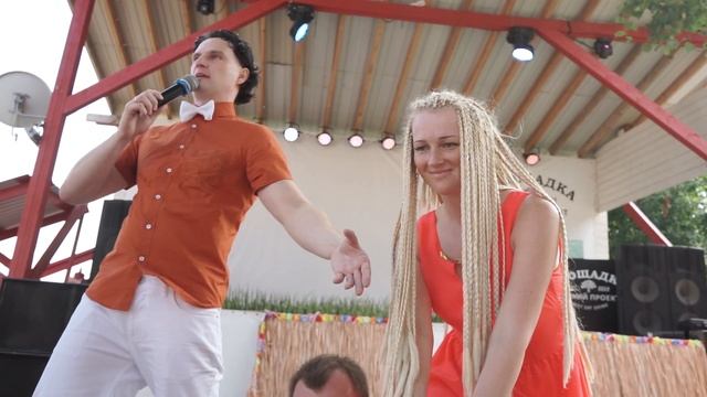 Ведущий на корпоратив спб (компания Pet Shop). Ведущий Макс Маленко. смотреть онлайн