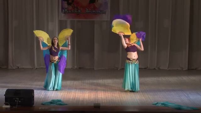 Танцевальная студия Ритм, Дубна. Дуэт с веерами- вейлами. Фестиваль Магия Востока-2013. смотреть онлайн