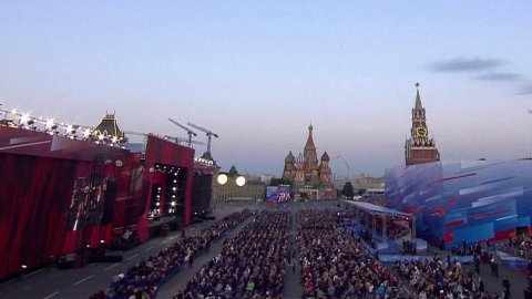 На Красной площади проходит грандиозный гала-конце... Чемпионата мира по футболу FIFA 2018 в России™