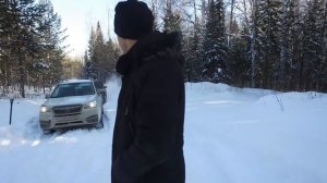 Subaru Forester vs Suzuki Escudo в глубоком снегу, или как мы ехали 50 метров 3 часа