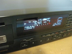 ЦИФРОВАЯ АУДИОКАССЕТная дека SONY DAT DTC-750-ЯПОНИЯ-1993-год