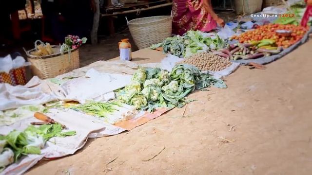 Экскурсия в пагоду Taung Tho Kyaung - What to see in Myanmar / Taung To market on Inle lake
