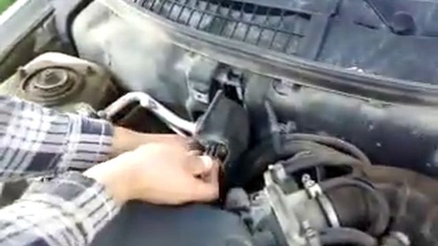 Замена фильтра салона ВФ (VF) Приоры с кондиционером Halla смотреть онлайн