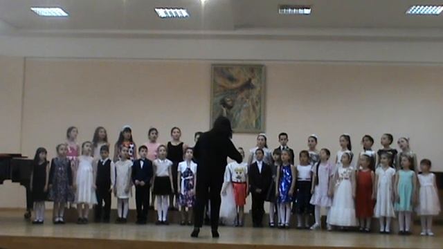 В.Ходаш "Скрюченная песенка". Исп.Младший хор ДМШ МК-РСО-А. Рук.Кравченко М.В., конц.Саркисянц К.К. смотреть онлайн