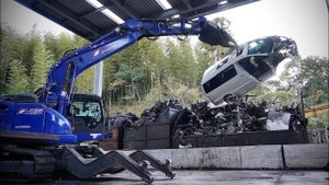 Удивительный крупномаштабный процесс утилизации автомобилей. Японская свалка подержанных автомобилей