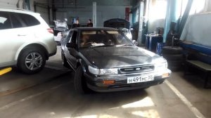 Nissan Bluebird U12 седан SSS 2.0 MT