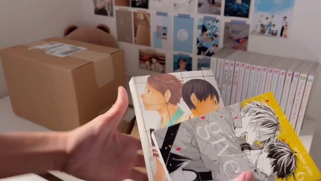 decorating my desk, manga unboxing, new projector, anime marathon | vlog
