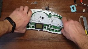 Установка LED платы в щиток приборов Калина