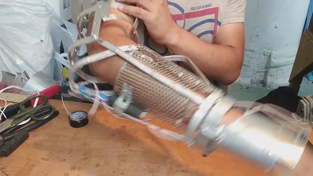 #27-НОВЫЙ КОСТЮМ МАРК 12, СИСТЕМА УПРАВЛЕНИЯ ЖЕЛЕЗНОГО ЧЕЛОВЕКА (НЕЙРОСВЯЗЬ С БРОНЕЙ)