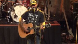 "Country Boy" in HD - Aaron Lewis 7/25/2012