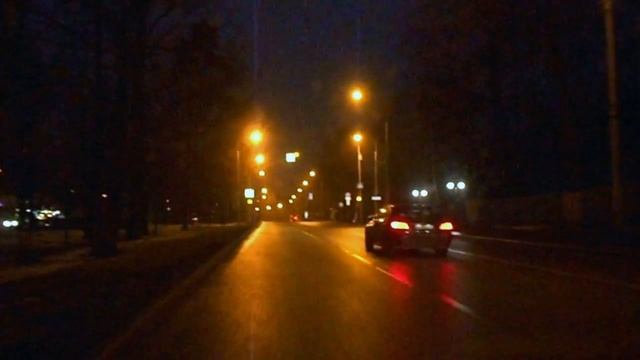 Светодиодная подсветка светофора. Череповецкая улица. смотреть онлайн