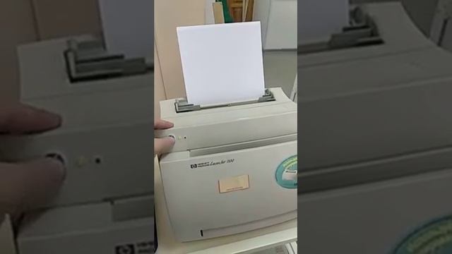 hp laserjet 1100 не захватывает бумагу