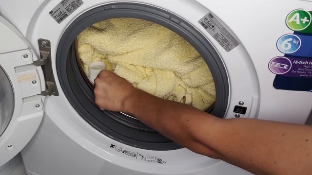 Белье пахнет свежестью и без кондиционера для белья! Добавьте эти натуральные ингредиенты смотреть онлайн