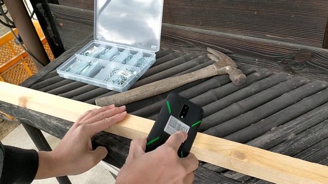 Blackview BV5200 Pro で釘を打ってみた。　Hammer a nail Test смотреть онлайн
