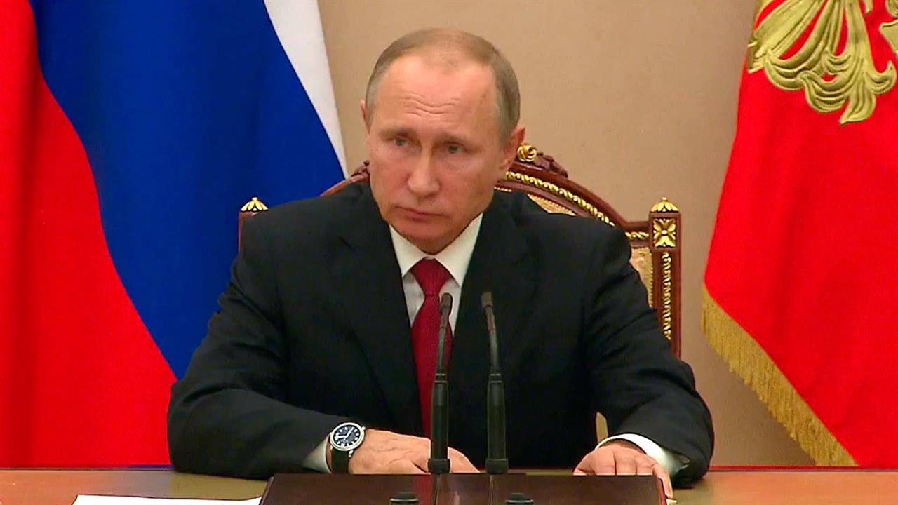 Президент обсудил с Совбезом целый ряд вопросов, с...новных положений послания Федеральному собранию