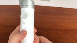 Новый трехосевой стабилизатор для телефона Xiaomi Mi Mijia Smartphone Handheld Gimbal. Обзор.