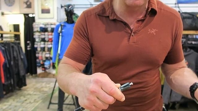 Треккинговые палки и палки для скандинавской ходьбы