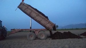 Переделанный на самосвал прицеп роу6