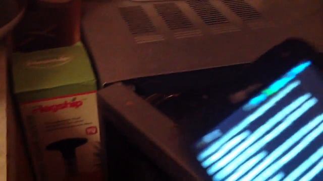 Телефон в микроволновке смотреть онлайн