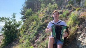 УХОДИЛИ МЫ ИЗ КРЫМА || ПЕСНИ ПОД ГАРМОНЬ || НА МОРЕ С ГАРМОНЬЮ || КРЫМ || НА ГОРЕ