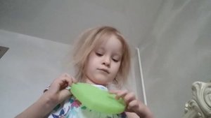 Атякшева Алиса играет в "поп ит"!