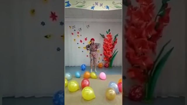 Поздравления нашего коллектива для воспитанников детского сада смотреть онлайн