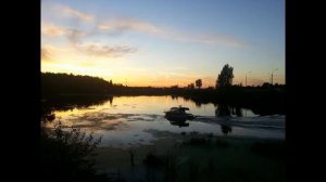 За рекой. Игорь Саруханов . cover