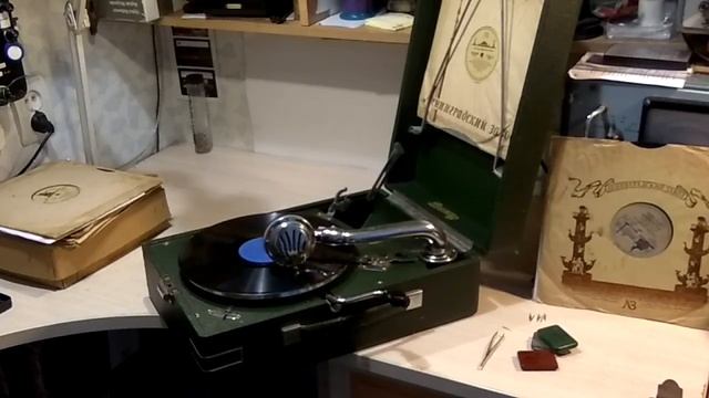 Патефон, как символ эпохи. К 140-летию изобретения грамзаписи. смотреть онлайн