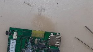 замена USB разъема на колонке AWEI Y280