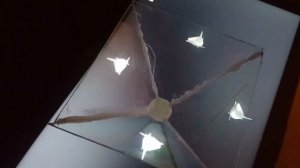 Пирамида для 3D видео. Голограмма.