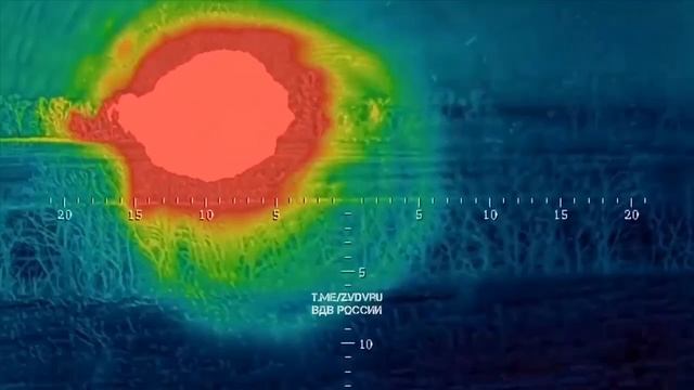 «Проснись, народ! Вставай с нами в один строй. Воевать научим», — обещает десантник  с позывным «